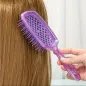 Lila Glitzer-Haarbürste – hochflexibel & belüftet – für alle Haartypen Lila Glitzer-Haarbürste – hochflexibel & belüftet – für alle Haartypen