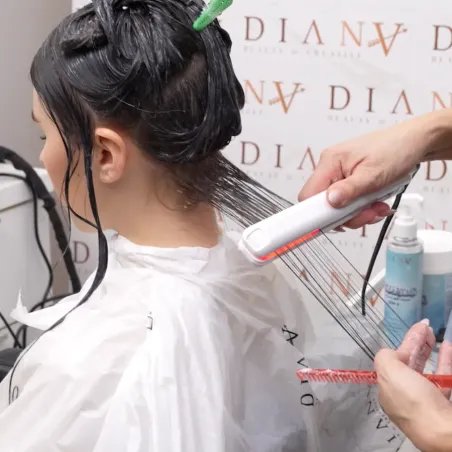 Haarcryotherapie-set: 10x 10 ml ampullen, 500 ml voorbehandelingsshampoo, 1000 ml B-tox en 300 ml afsluitspray